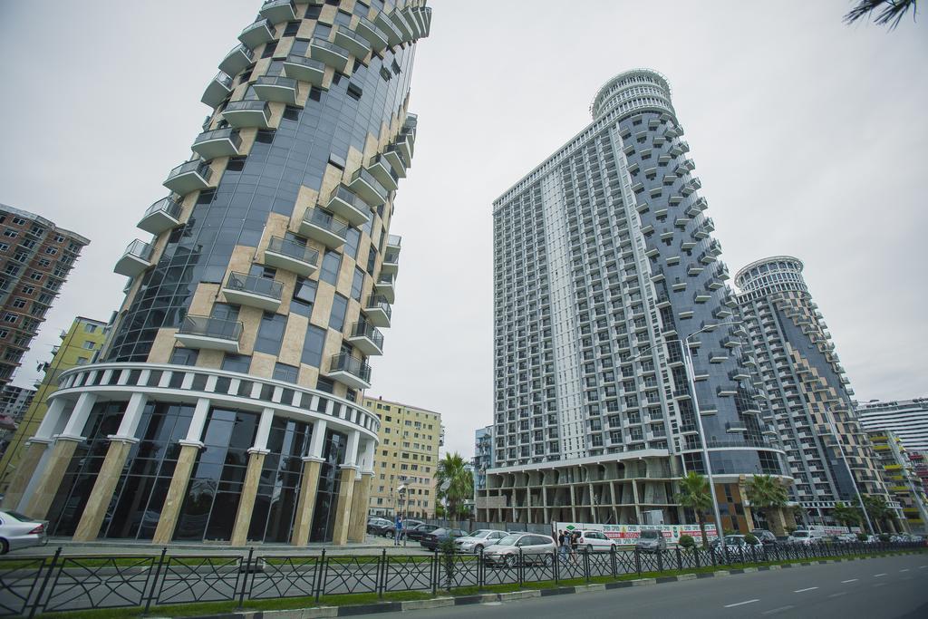 Aparthotel In Orbi Sea Towers Batumi Room photo