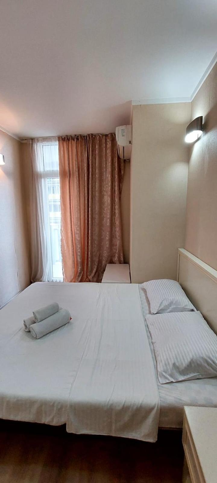 Aparthotel In Orbi Sea Towers Batumi Exterior photo